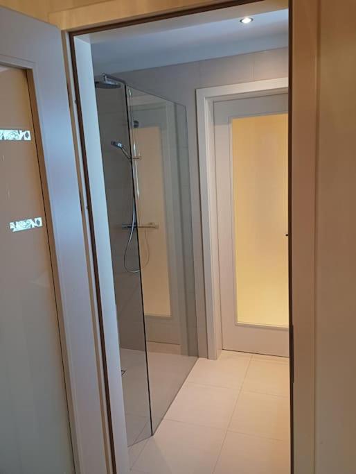Spacious Modern 3 Bedroom Aparment * Praag